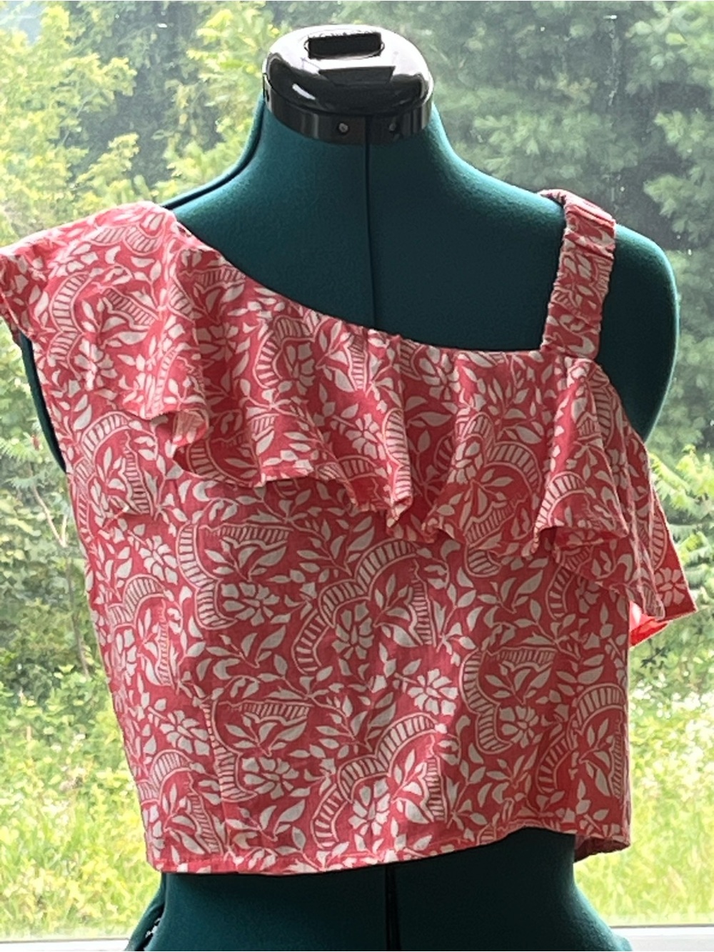 Asymmetric Ruffle Crop Top in Coral Floral